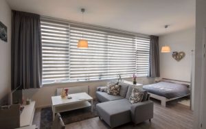 Sfeerbeeld van de binnenzijde van een afgewerkt appartement